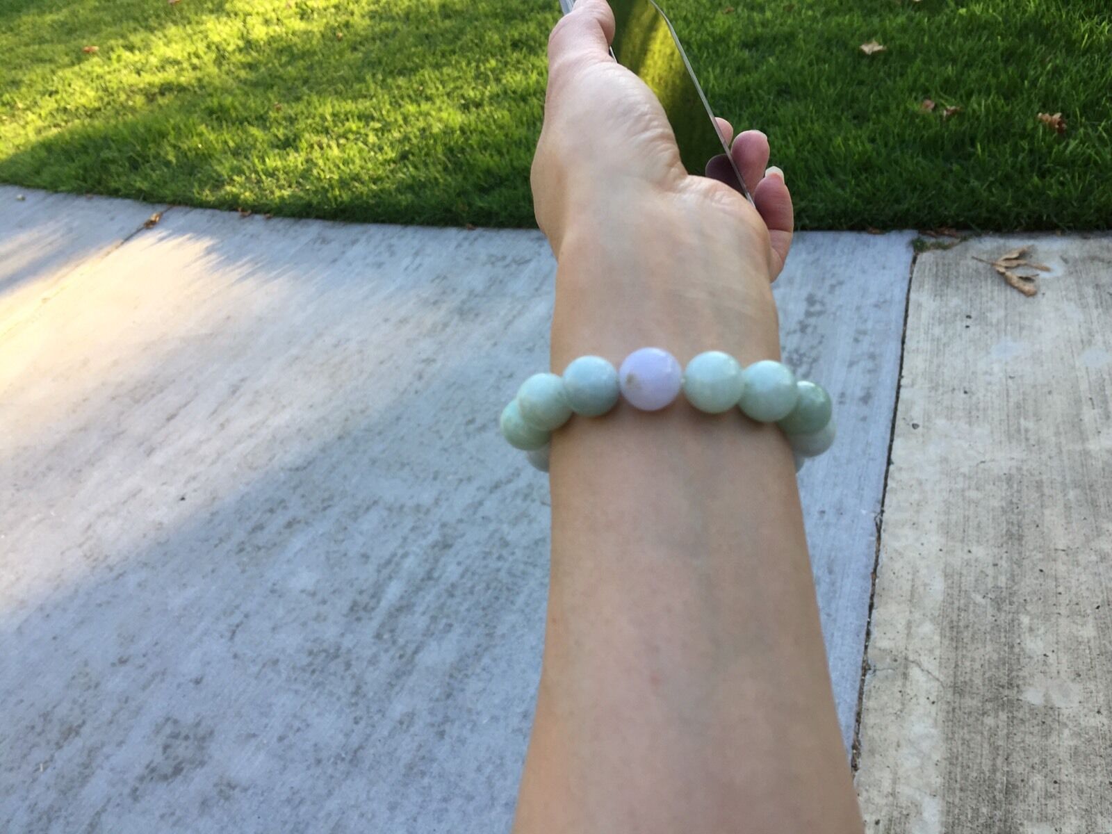 13MM Certified Grade A+ Natural-Green Lavender Jadeite Jade Beads Bracelet icy