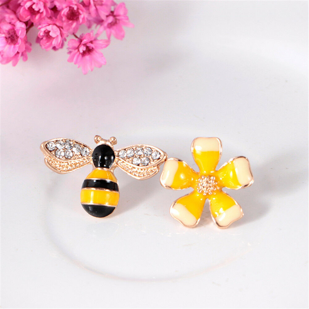 Girls Korean Cute Crystal Flower Bee Ear Earrings Studs Jewelry Party Gift