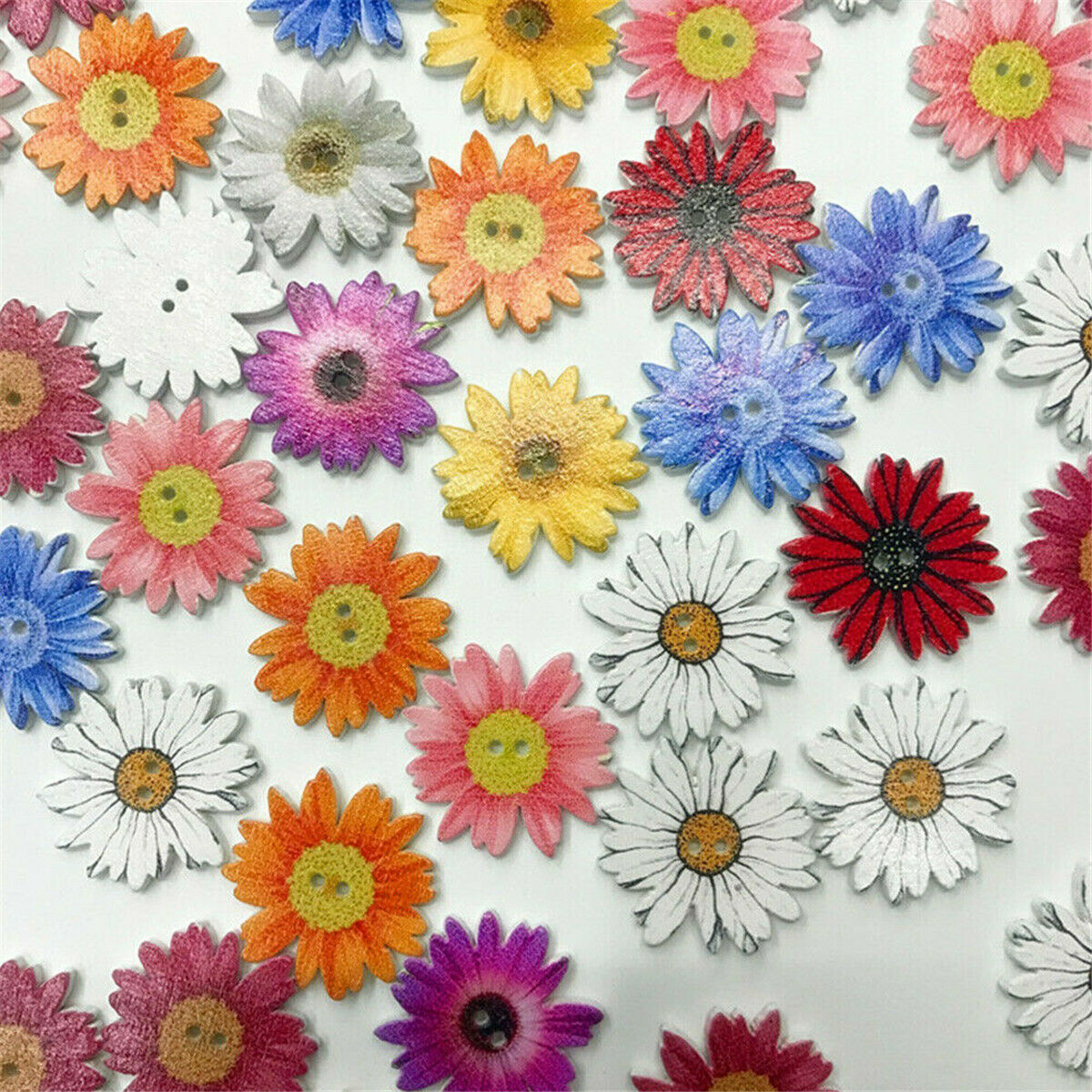50pcs Wooden Buttons Sewing 2-holes Scrapbooking Button Crafts Flower Shape DIY
