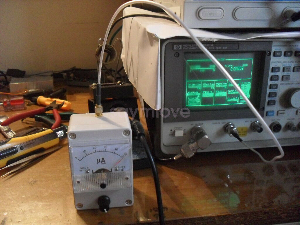 New 100K-1000MHz Field Strength Indicator Meter RF Signal Level Meter + Antenna
