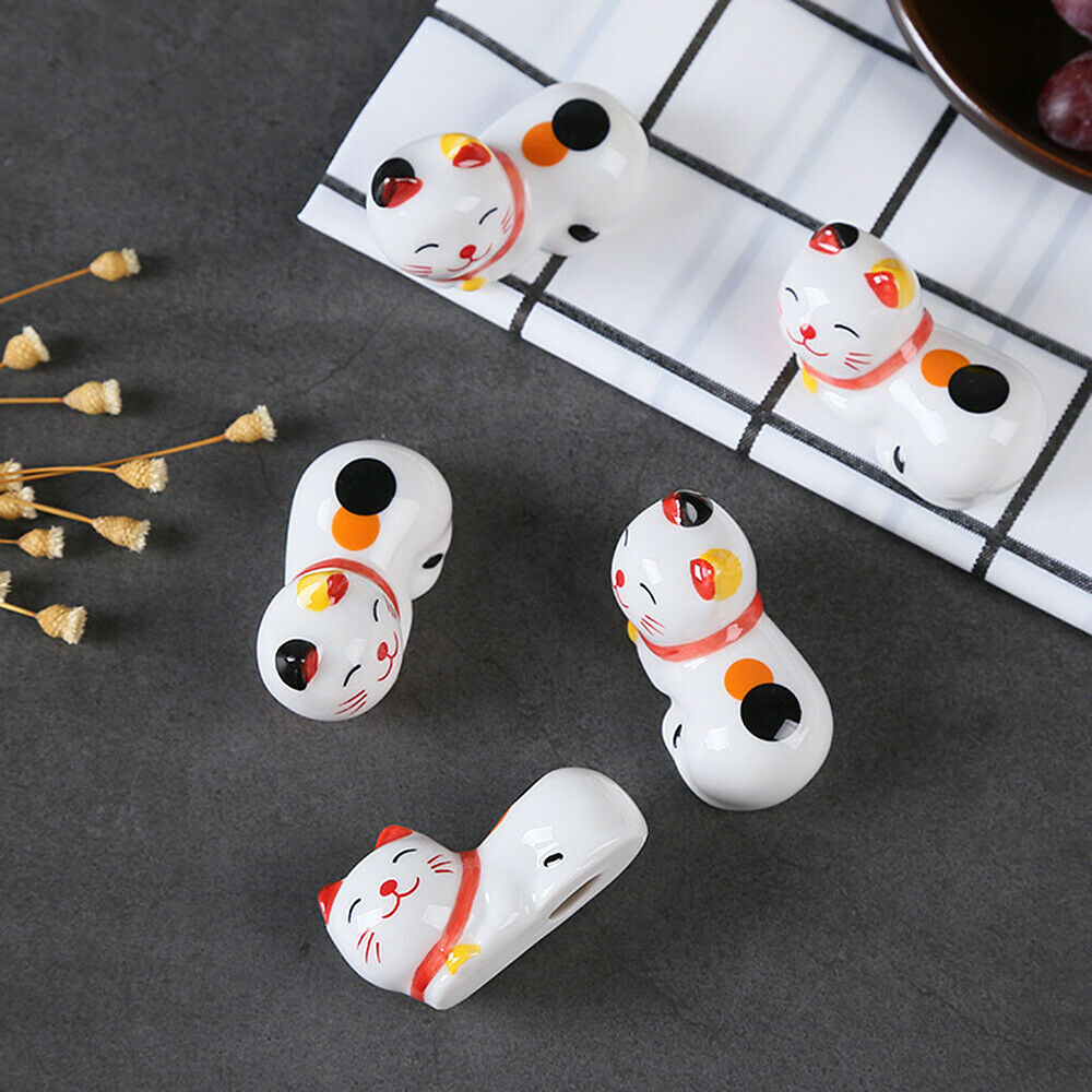 2Pcs Japanese Lucky Cat Chopsticks Holder Porcelain Stand Rest Tableware Decor