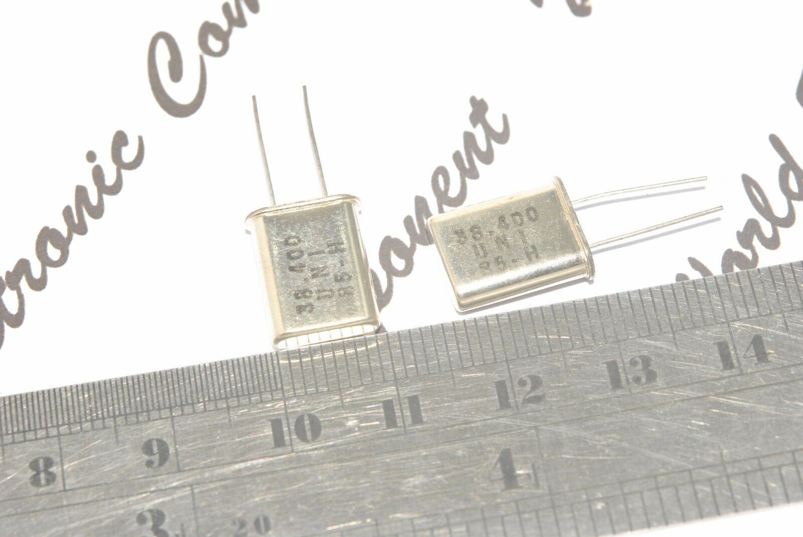 2pcs - 38.4MHZ (38.400 MHz) Quartz Crystal Resonator / XTAL