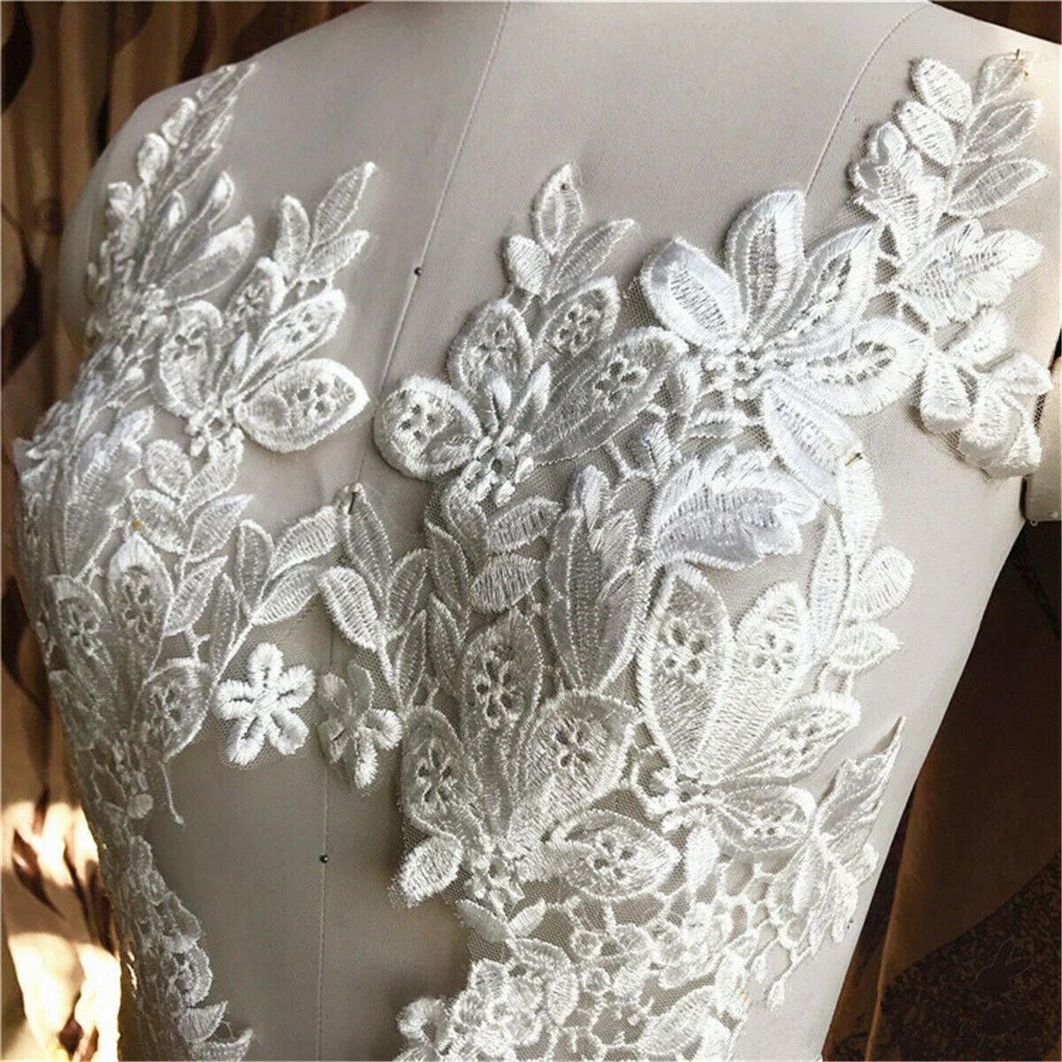 1 Pair Trim Embroidery Lace Applique Sewing Motif DIY Wedding Bridal Dress Craft