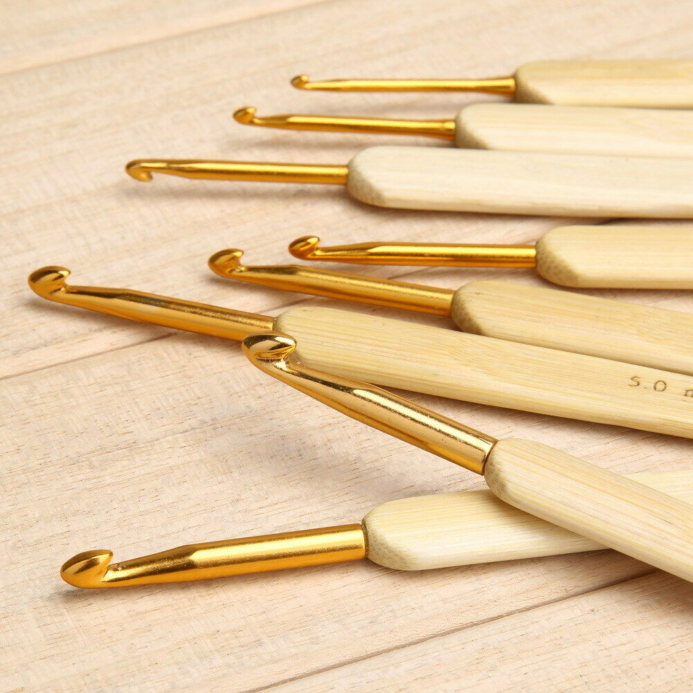 8pcs 8 sizes Bamboo handle Golden Aluminum Crochet Hooks Needles 2.5mm-6mm A#S