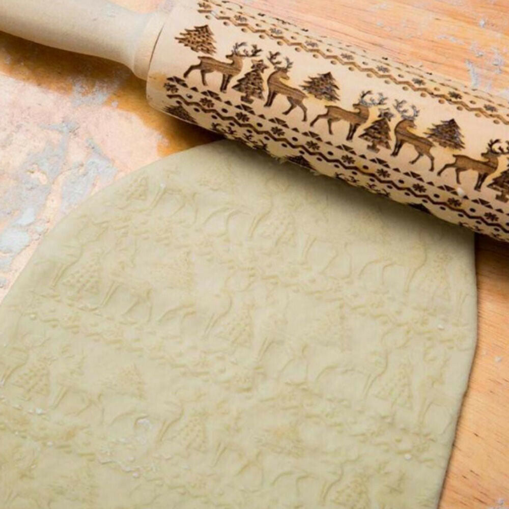 Christmas Wooden Rolling Pins Elk Deer Embossing Rolling Pin Kitchen Baking Tool