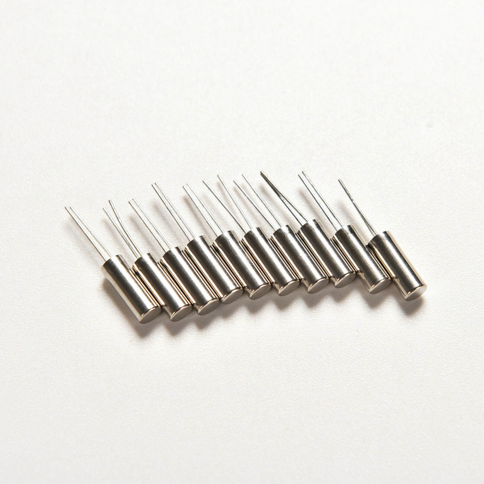 20Pcs 32.768KHz 32768HZ Crystal Oscillator 2 x 6 mm Best Lt
