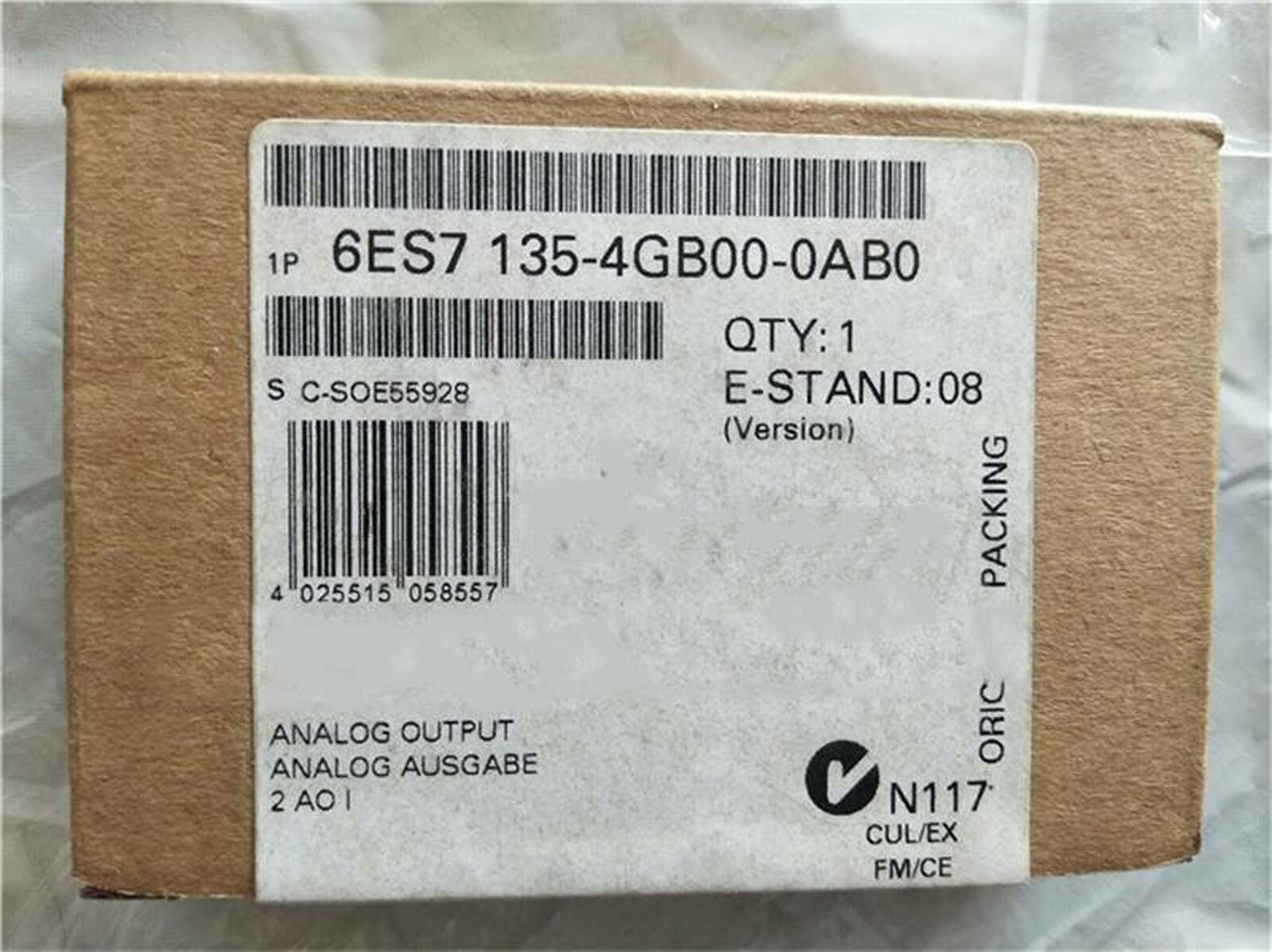 New 1PC 6ES7 135-4GB00-0AB0 6ES7135-4GB00-0AB0 Siemens output module