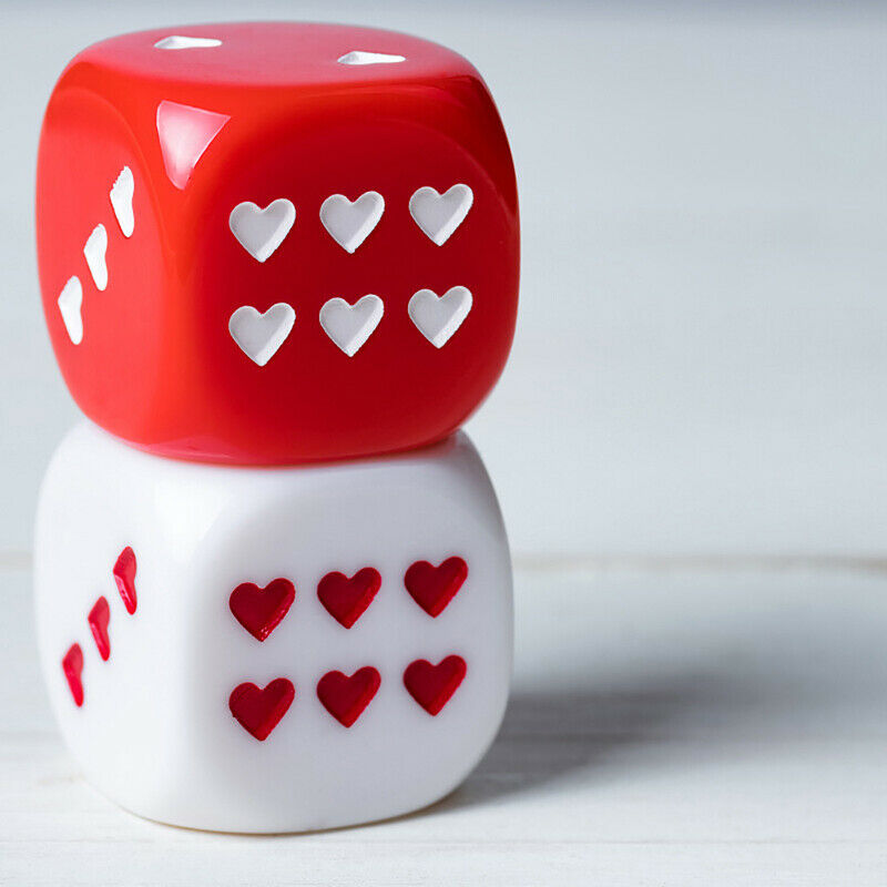 2pcs Acrylic 6 Sided Round Corner Heart-shaped Dice For Bar Party Family .l8