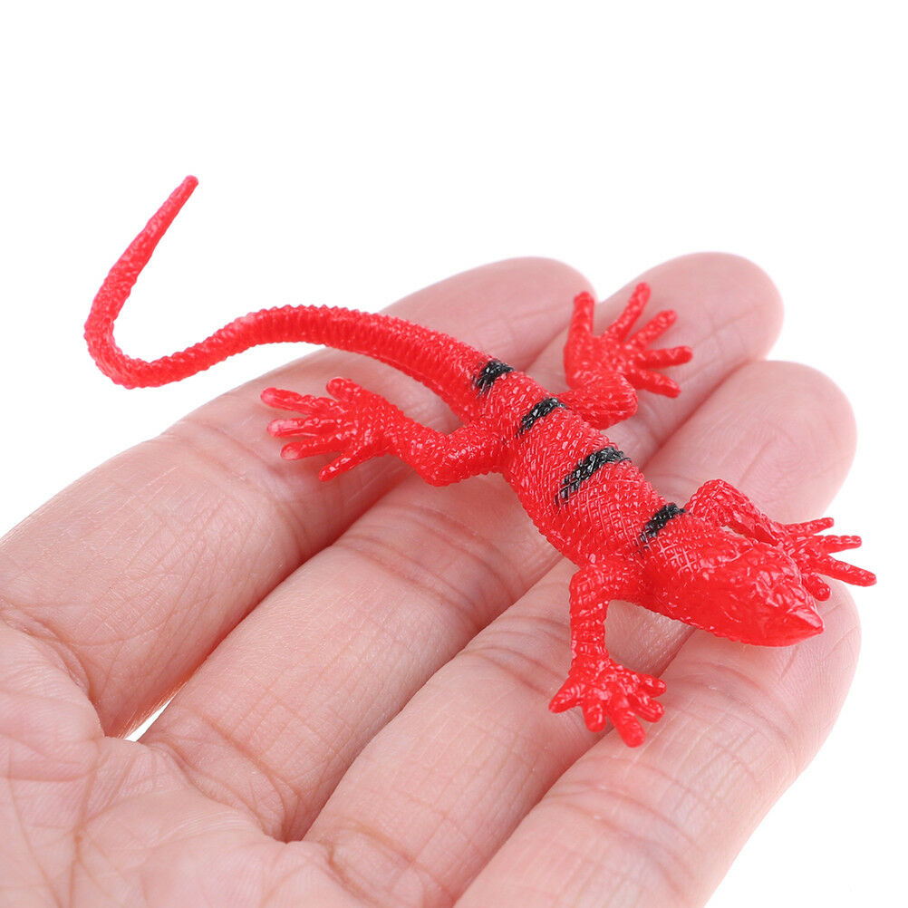 12Pcs/set small plastic lizard gecko reptiles gigures kids party bag fill.l8