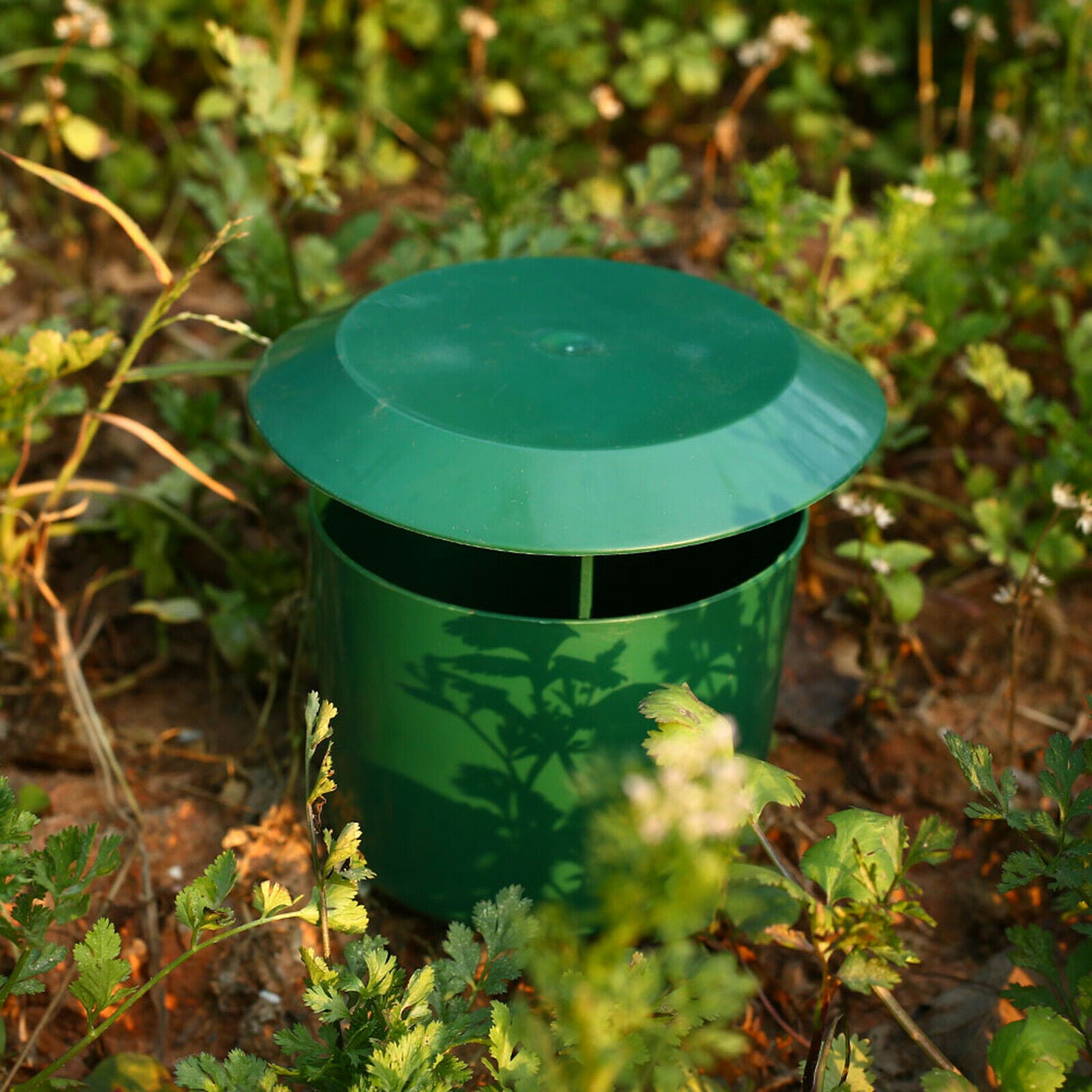 Plastic Snail Trap Catcher Trapper Tool Plant Protection Garden Supply