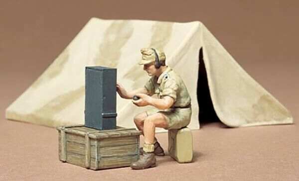 35074 Tamiya Tent Set 1/35th Plastic Kit Assembly Kit 1/35 Military New In Box!