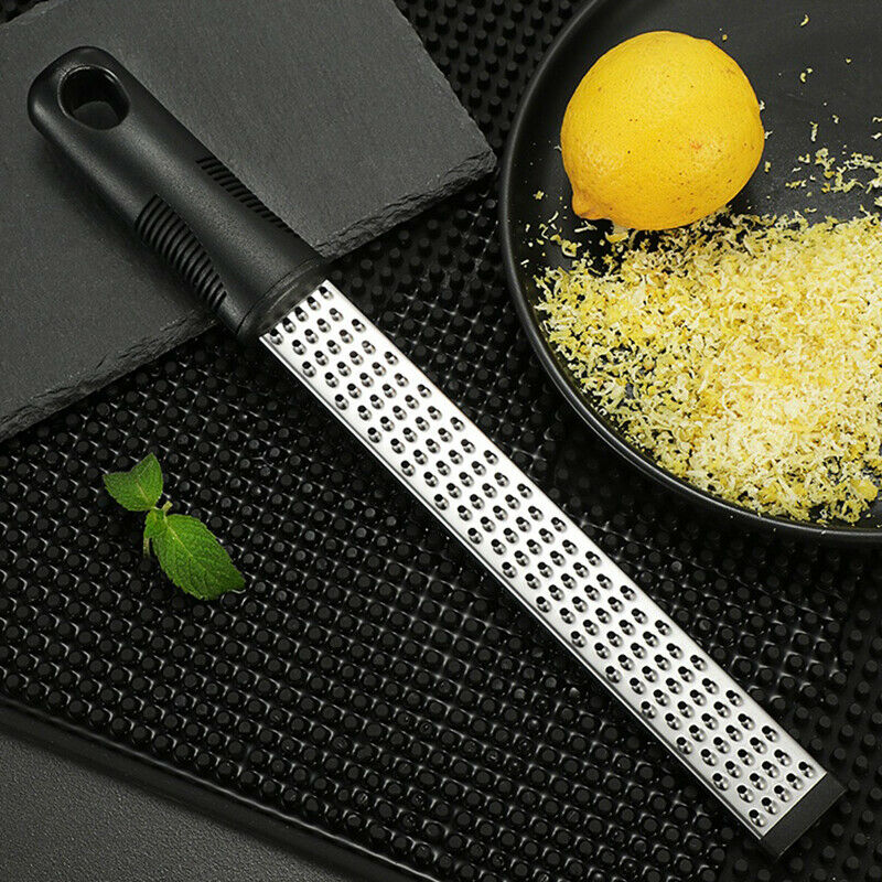 Multifunctional  wire planer / grinder for cheese, cinnamon and vegetabl.l8