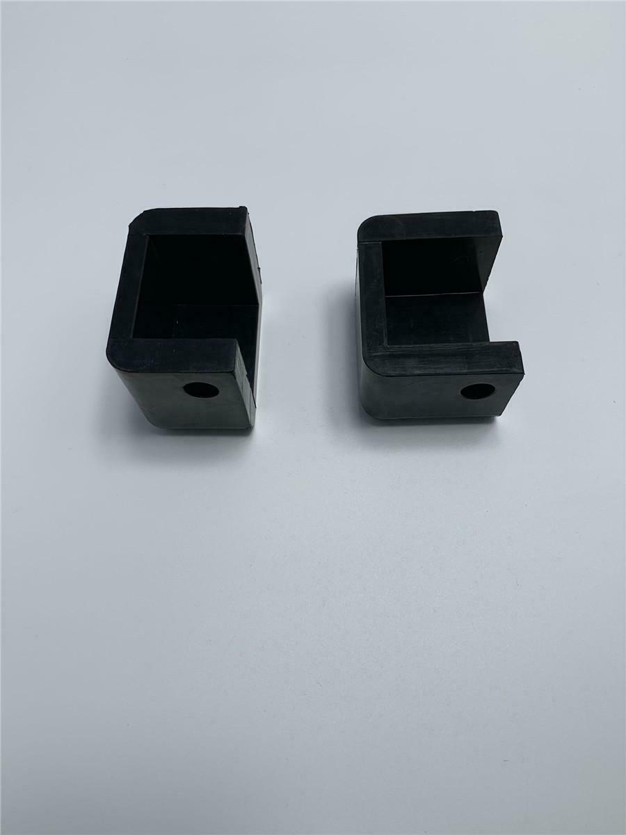 2 Pcs Hood Bumpers Bushings Part# 13-03510 for Peterbilt 330 357 377 379 385