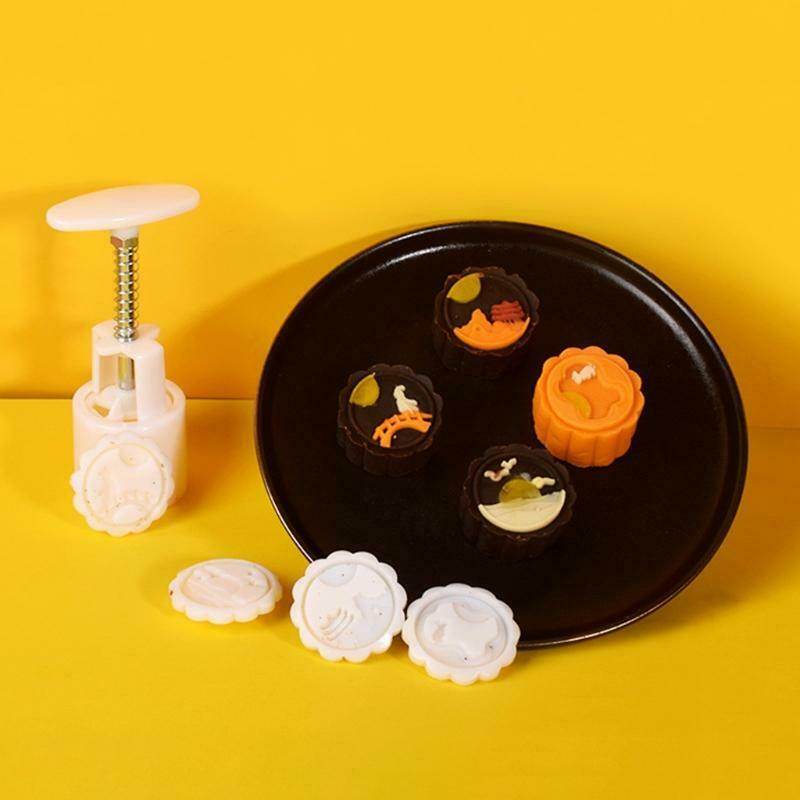 50g Plastic Moon Cake Mold Press Safe Mooncake Mould for Mid-Autumn Festival Use