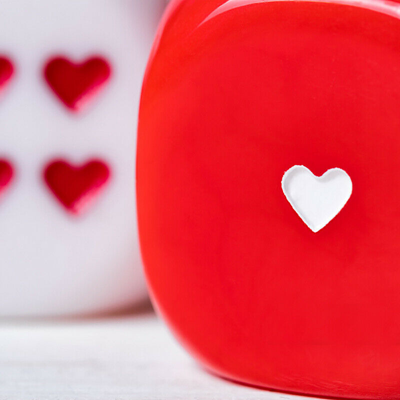 2pcs Acrylic 6 Sided Round Corner Heart-shaped Dice For Bar Party Family .l8