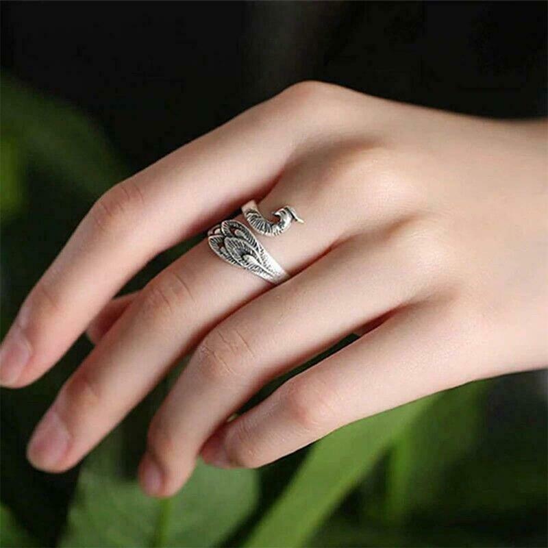 3Pack Adjustable Knitting Loop Crochet Loop Ring Knitting Accessories,Peacock Op