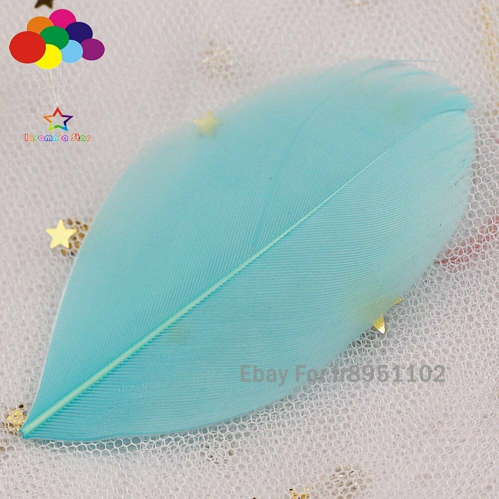 Light Blue loose Natural Hand-tearing small Goose Feather 5-7cm Decorate Craft
