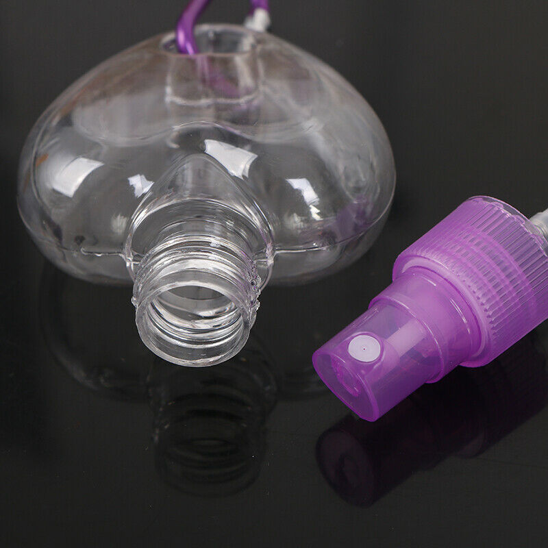 1Pcs 50ML Plastic Loving Heart Spray Bottle Carabiner Hook Bottle Travel Carr^DD