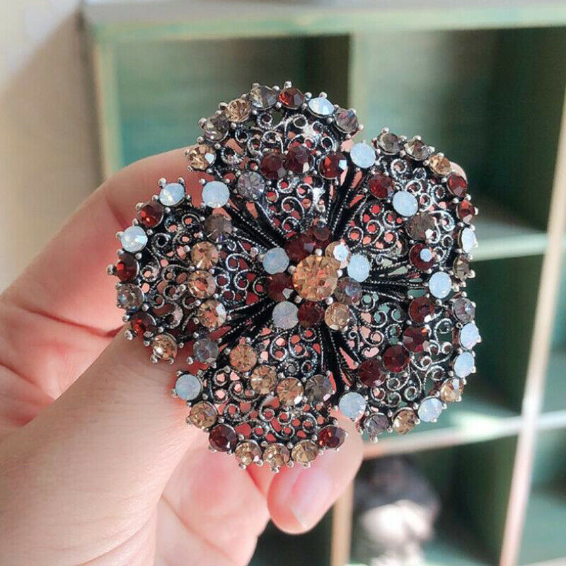 Retro Crystal Large Camellia Flower Brooch Women Lapel Pin Scarf Badge Je.l8