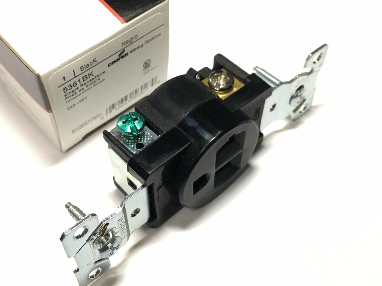 1pcs - COOPER 5361BK industrial  Single Receptacle 20A-125V NEMA 5-20R Outlet
