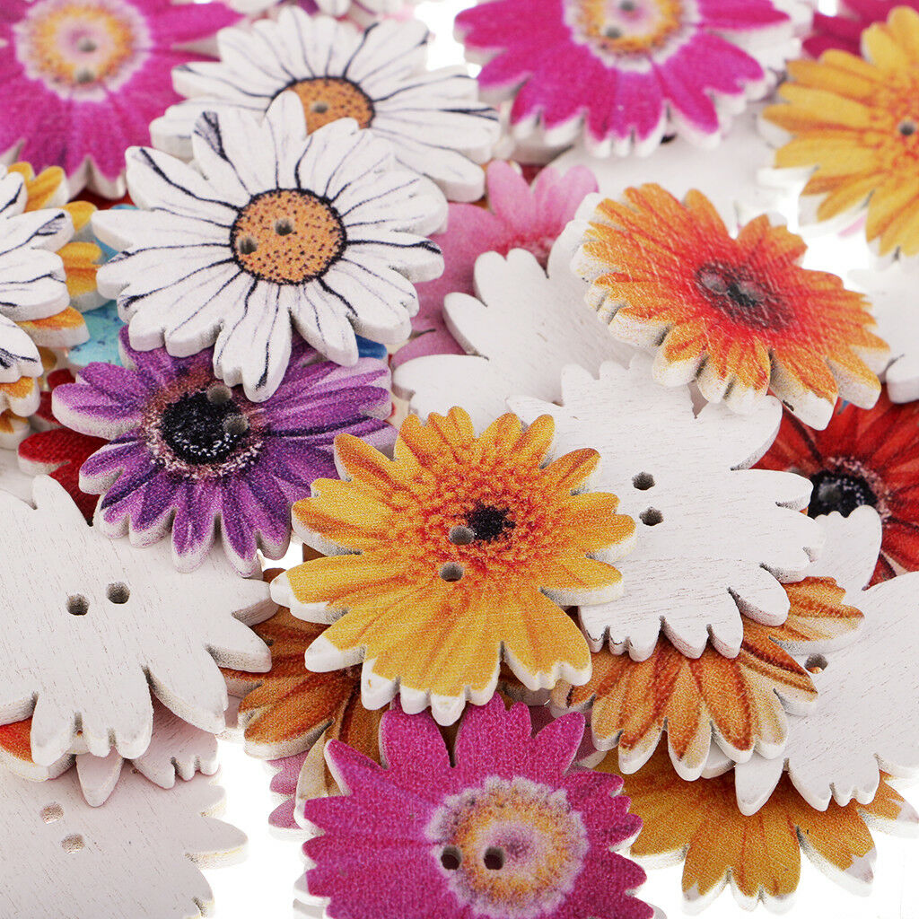 50x Daisy Flower Wooden 2 Holes Crafts Buttons for Sewing Scrapbooking 25mm