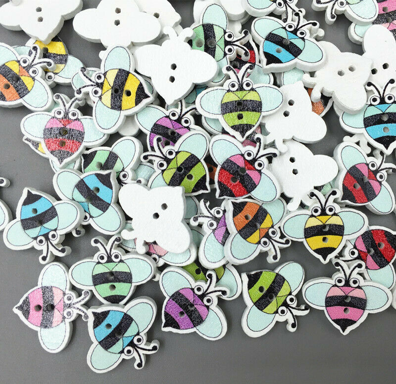 100pcd Cartoon bee Buttons Wooden Sewing decoration scrapbooking 20mm