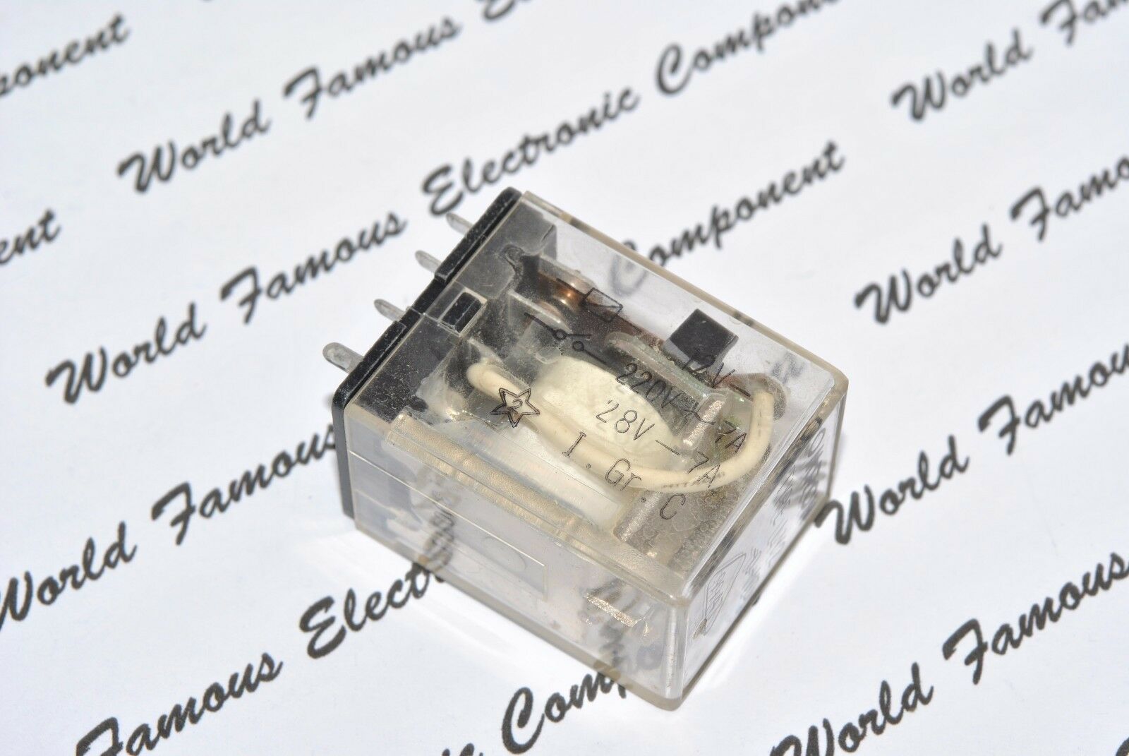 1pcs -  OMRON LY2-0-VD DC 12V Relay