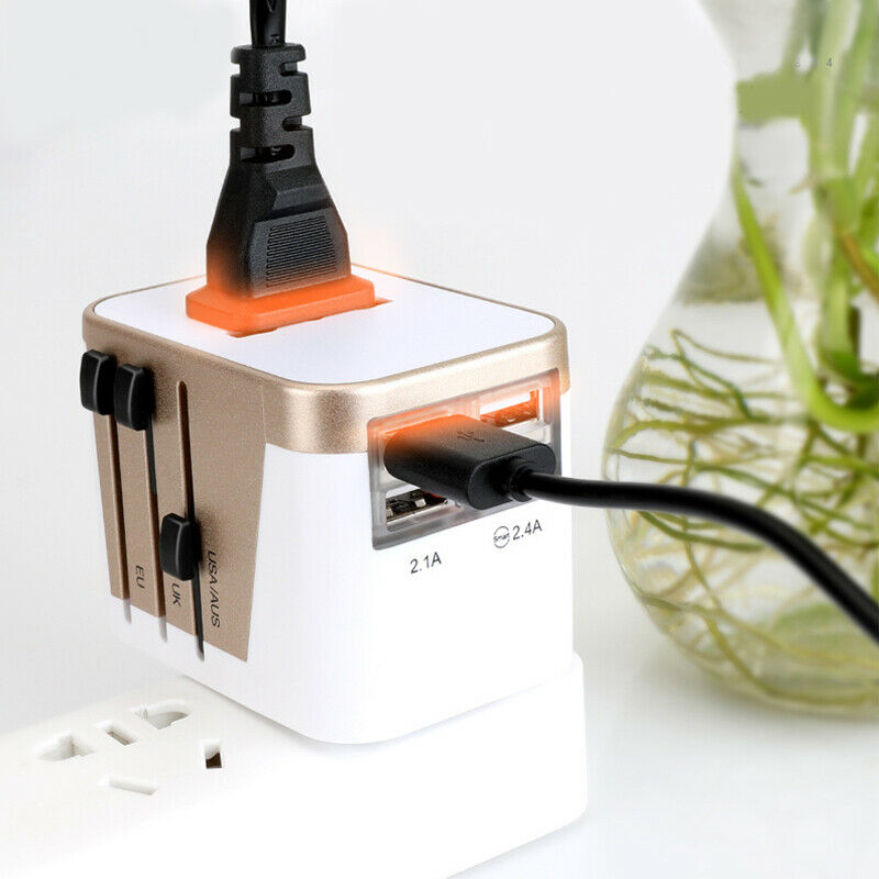 4 USB Travel Switch Plug Adapter Charger Converter Dual AC Power 110-240V 6 Amp