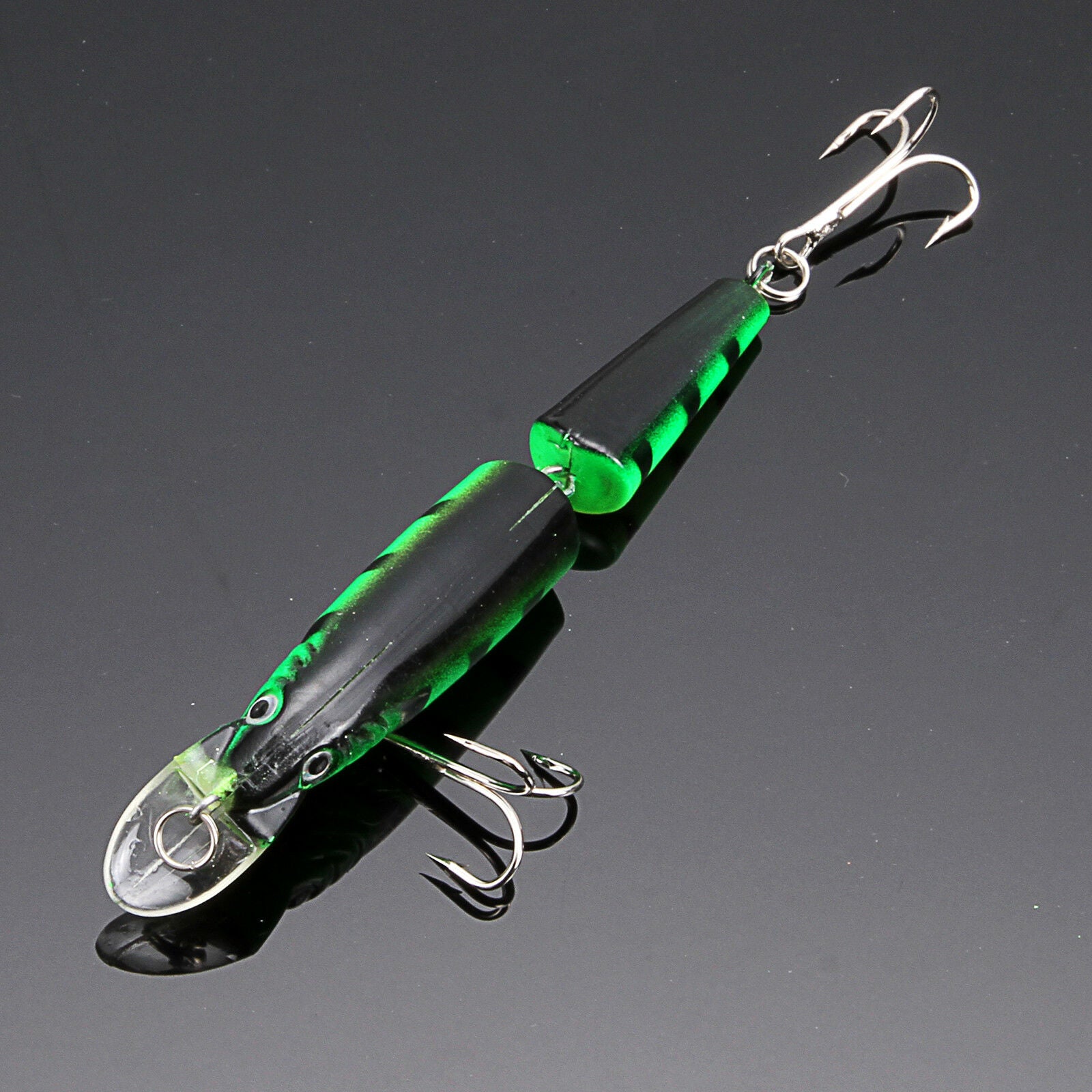 Lots 5pc 10.5cm Fishing Lures Bait Simulate Hard Bait Fishing Trackle & #6 Hook