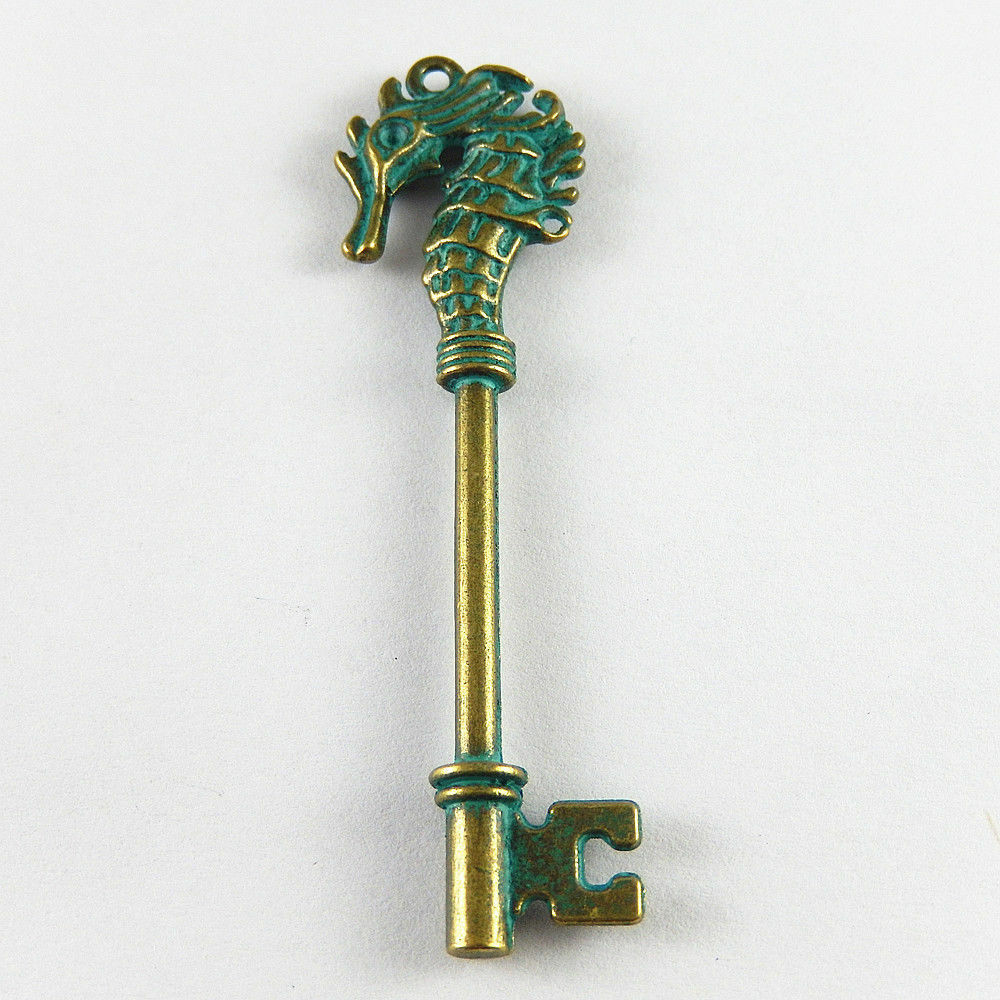 5pcs Green Bronze Alloy 72*20*5mm Seahorse Top Key Charms Pendants Crafts 52161