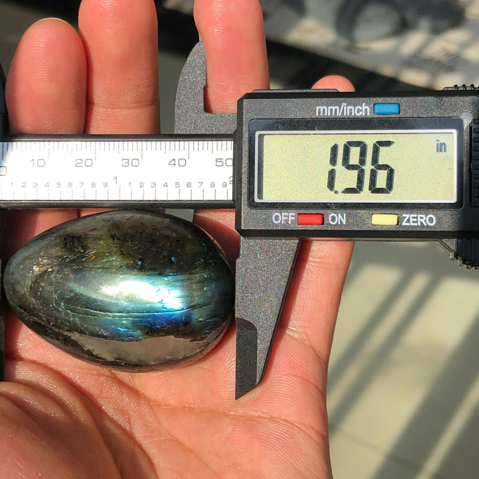 Natural Madagascar Labradorite Quartz Crystal Dragon Reiki Healing Collect