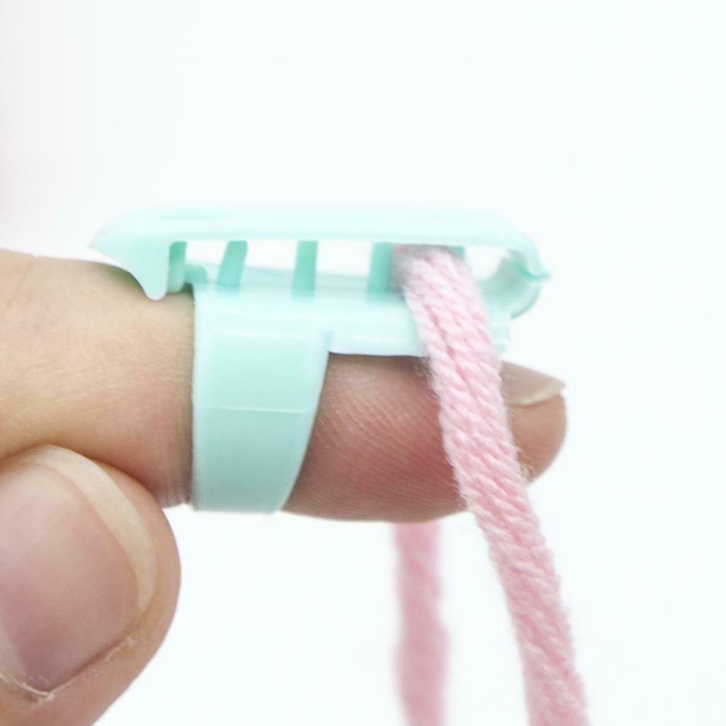 4 Pcs Finger Thimble Yarn Stranding Guide, Finger Holder Knitting Thimble, Yarn