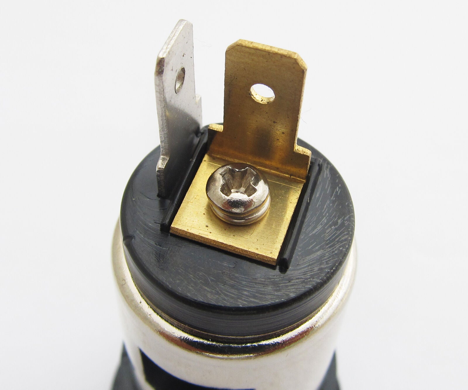 12V 120W Car Cigarette Lighter Power Outlet Socket with Waterproof Cover 11-0009