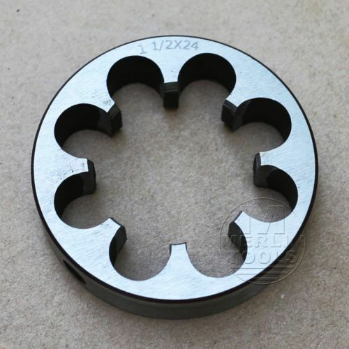 50mm x 3 Metric Right hand Die M50 x 3.0mm Pitch [Die/1]
