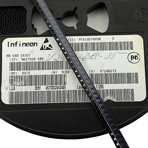 [200pcs] BB640-E6327 Diode 3 - 70 pF Varicap SOD123