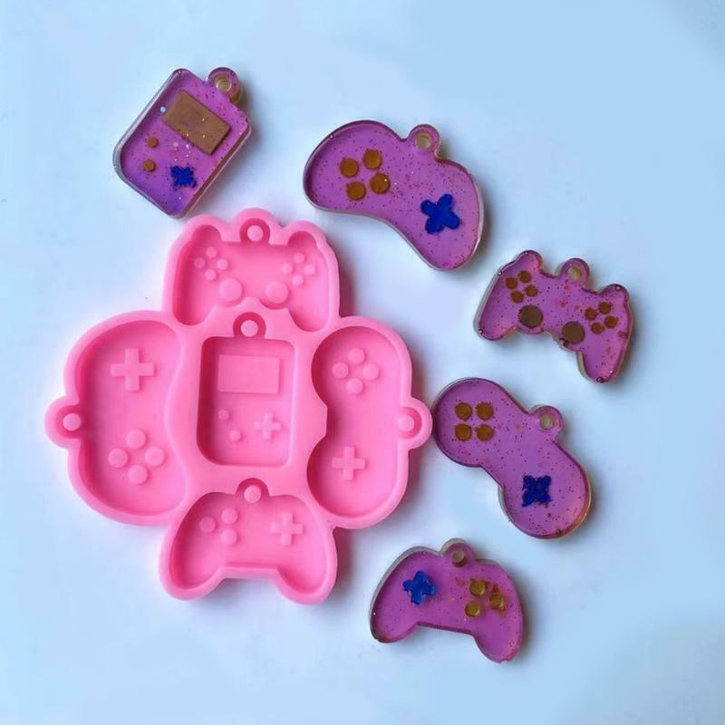 Pink Shiny Gaming Keyboard Keychain Silicone Mold for Valentine Love Gift Craft