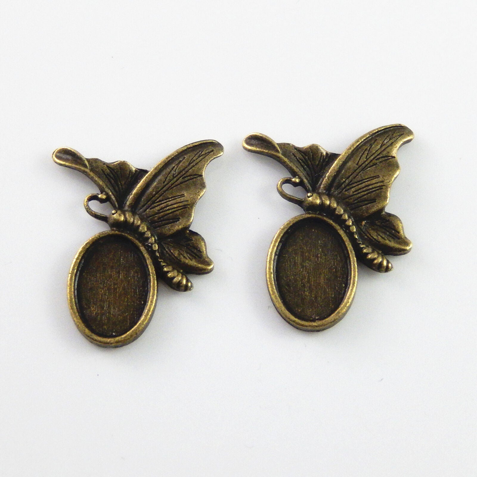 Antiqued Bronze Alloy Cameo Base Pendants Trays 14x10mm Butterfly Charms 10pcs