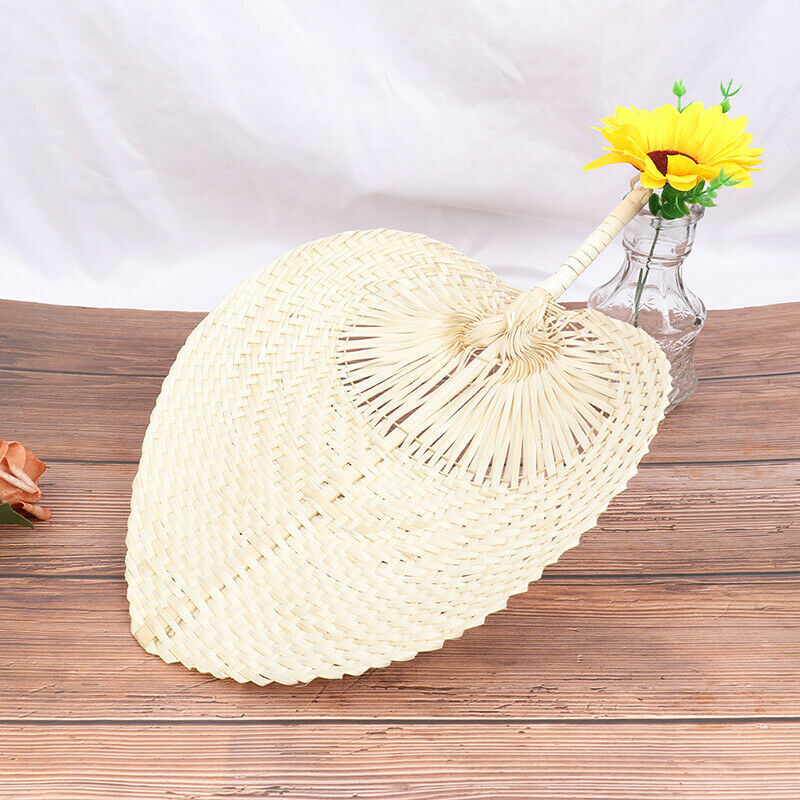 Chinese Style Handmade Palm Leaf Woven Hand Heart Shaped Mosquito Repellent F KX