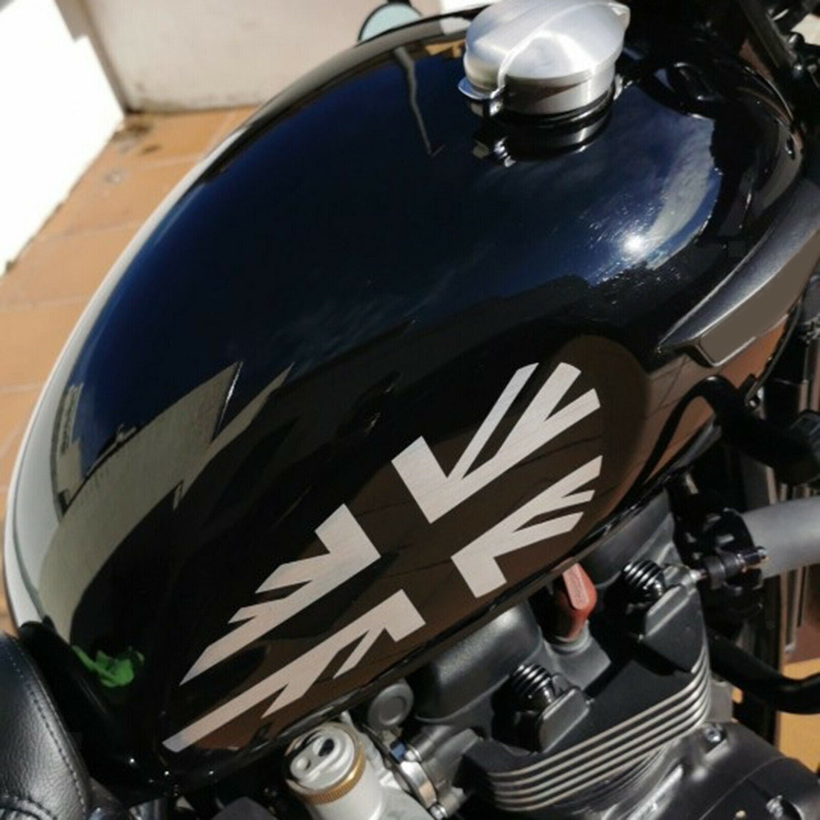 1 pair of fuel tank stickers knee pads side stickers for T100