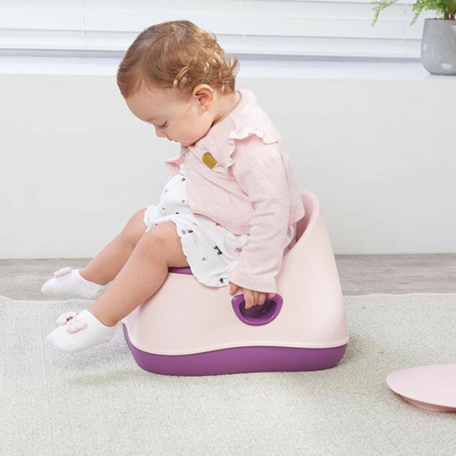 Comfortable Training Chair Removable Container for Boys and Girls Kids pink