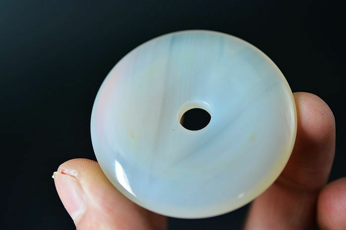 Exquisite Chinese natural agate hand Carved Ping Safety buckle Pendant AAA++