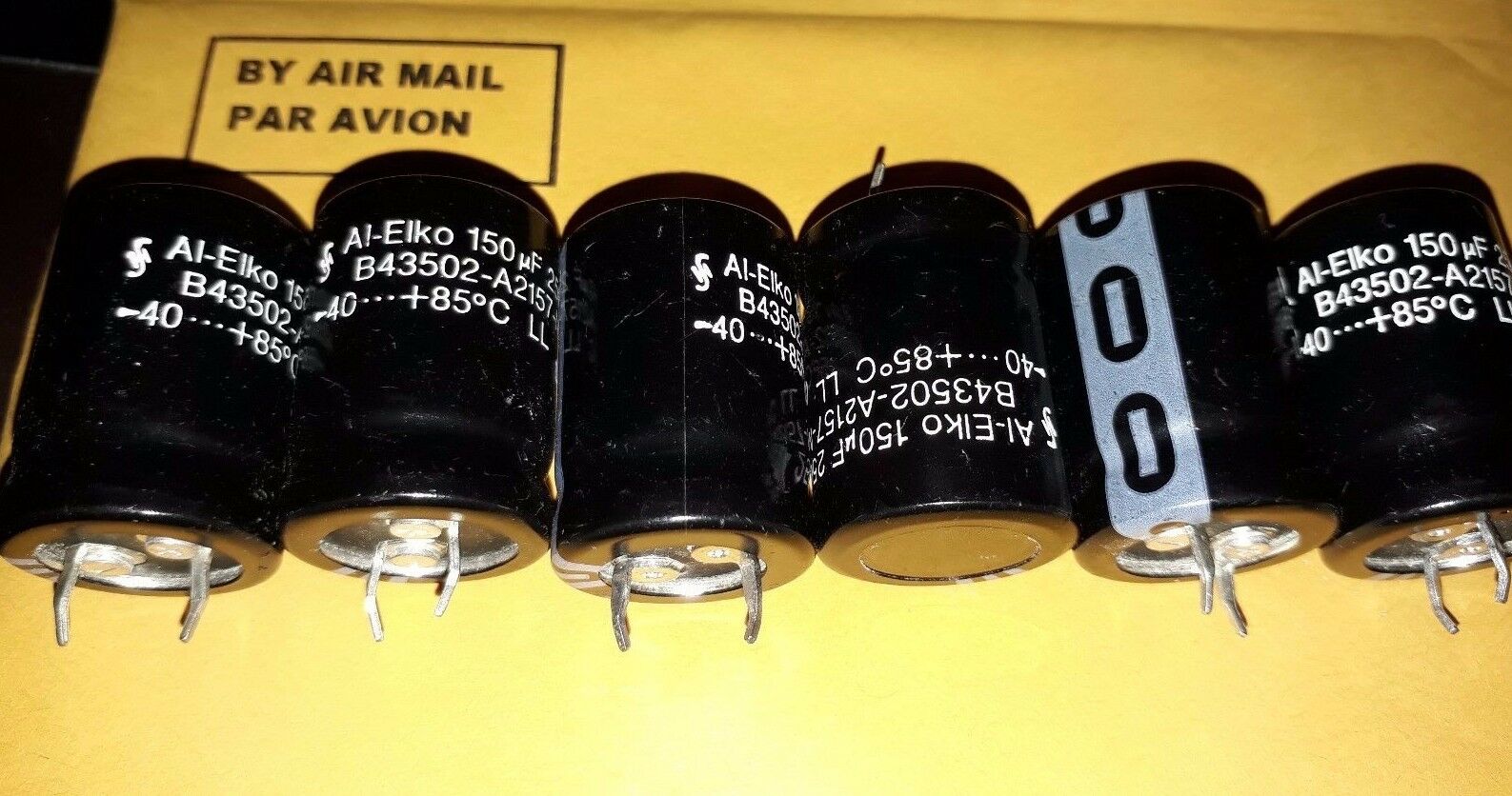 6pcs NOS SIEMENS 150uF 250V B43502 HI-END TUBE AMP CAPS FOR AUDIO!