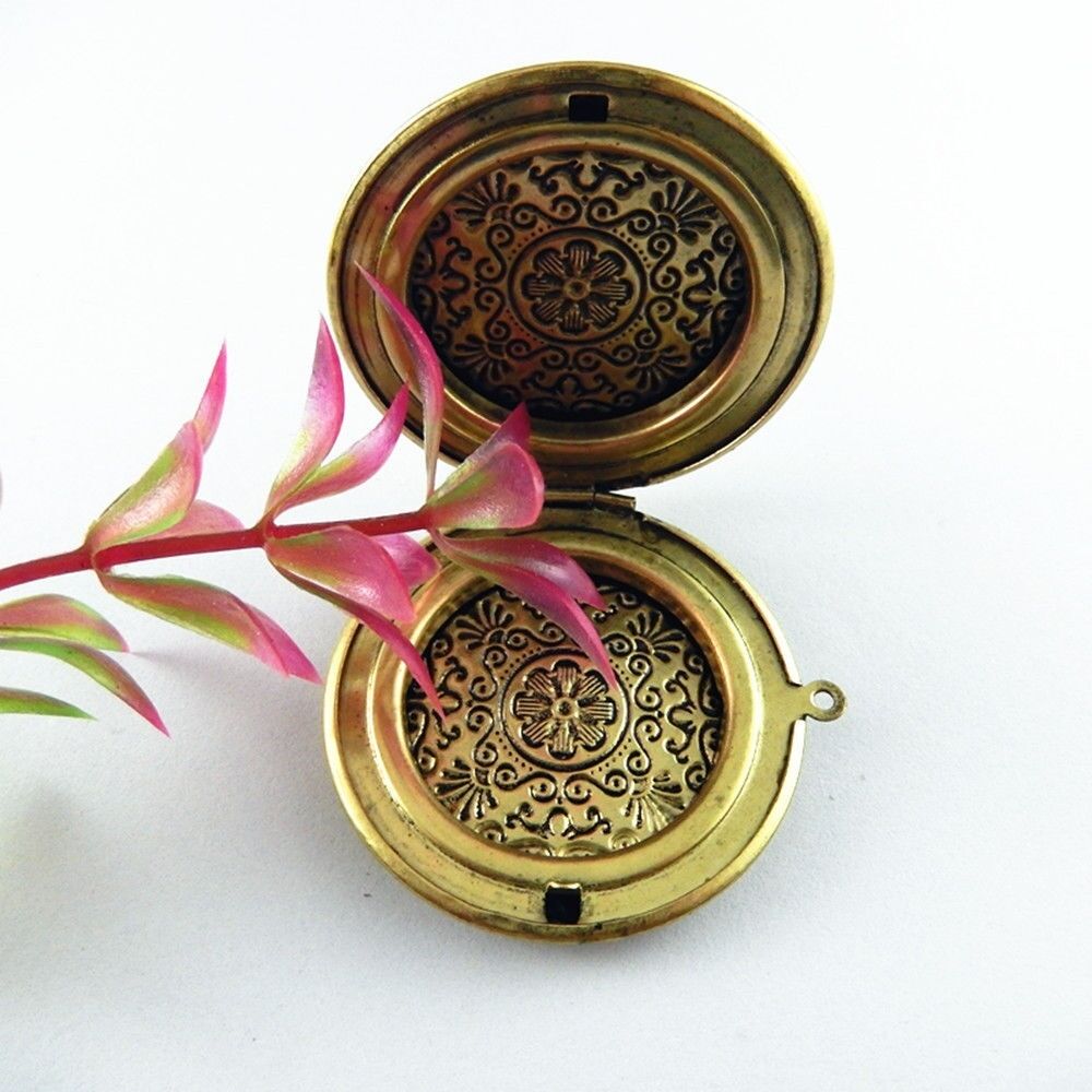 2 pcs Antiqued Bronze Brass Flower Pattern Round Locket Box Charms Pendants