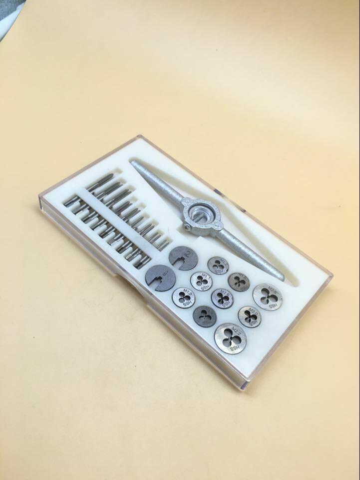 30pcs Mini HSS Tap and Die Set M1 M1.1 M1.2 M1.4 M1.6 M1.8 M2 M2.2 M2.5 [Die/1]