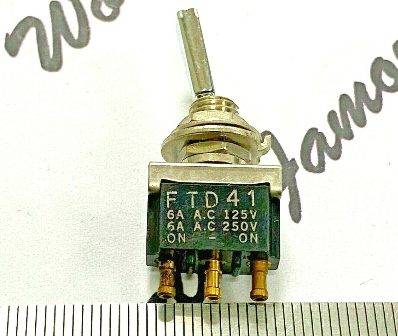 1pcs - OHTO FTD41 6A 125/250 Vac ON/ON Switch - JAPAN