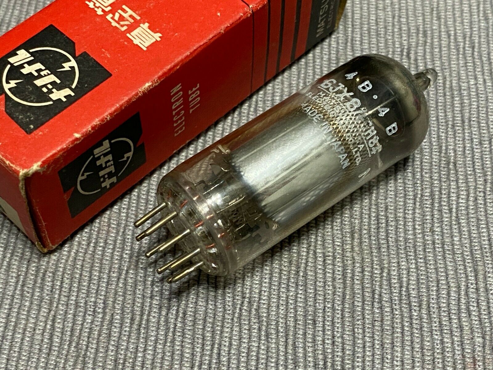 1PCS - MATSUSHITA 6JX8 Vacuum Tube - NIB NOS