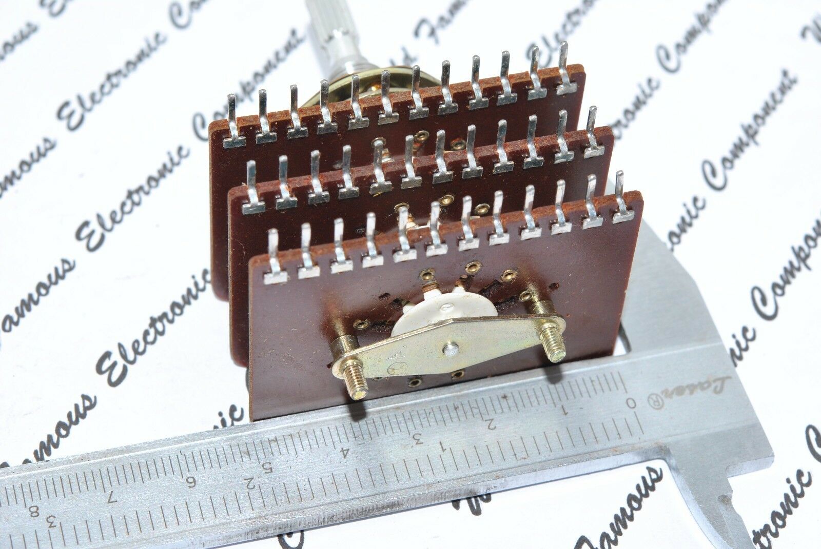 1pcs - TEIKOKU TSUSHIN Rotary 3-Wafer 6-Pole 4-Position CCL7ACB Select-Switch