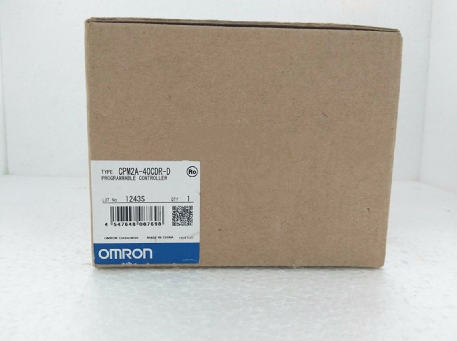 1PC NEW in Box OMRON Programmable Controller CPM2A-40CDR-D PLC