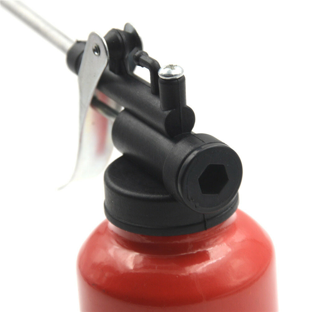 High Pressure 250ml Lubrication Feed Oil Can Spray Gun Pot Pump Action Oiler  Re