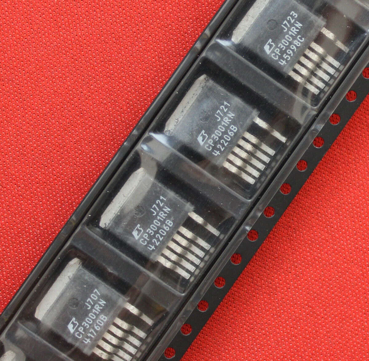 1pcs CP3001RN CP3001 Integrated Circuit IC